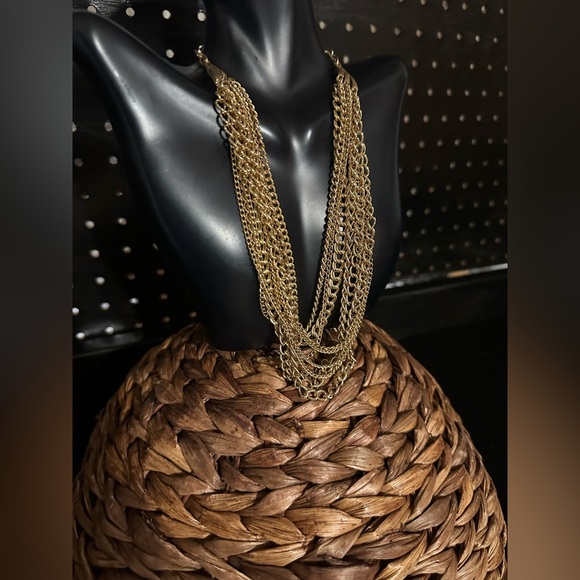 Vintage Layered Gold Tone Necklace Signed Hope Chest - Picture 4 of 10